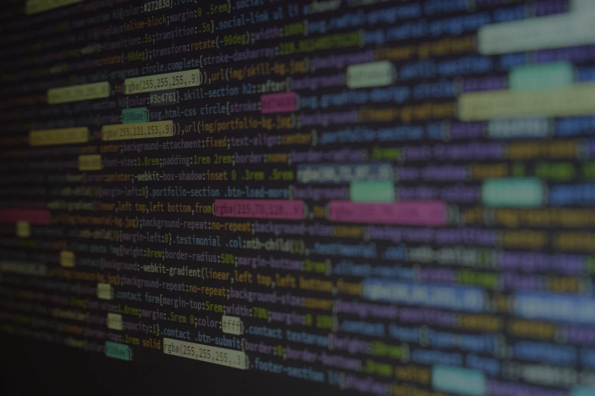 Modernisierung von Altsystemen & Intelligente Automatisierung in Deutschland